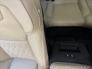 Volvo Ostatní modely XC60 2,0 XC60T8 Ultra Dark 0 2025