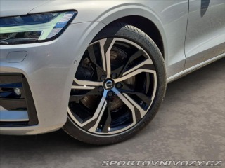 Volvo S60 2,0 B5 AWD Ultimate Dark 2023