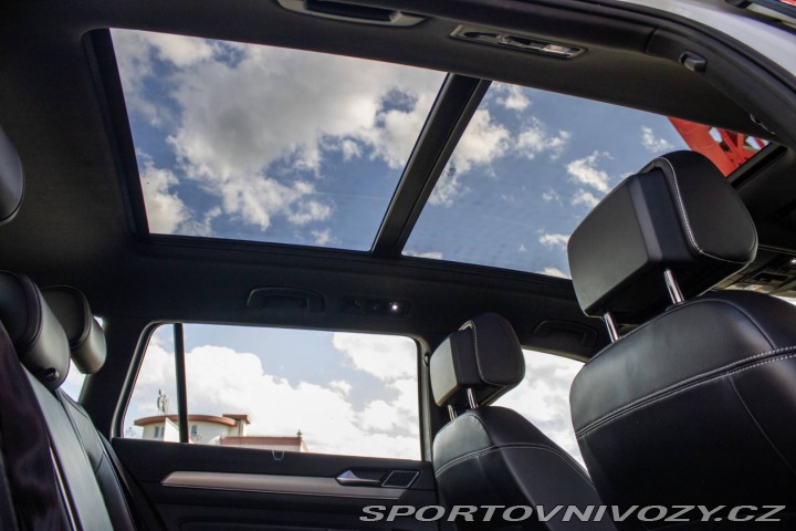 Volkswagen Ostatní modely Passat Variant Variant  Elegance GT 200k 2020