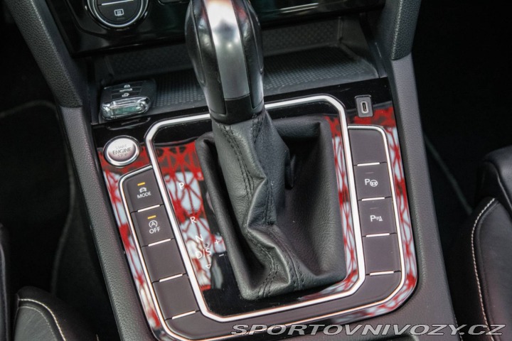 Volkswagen Ostatní modely Passat Variant Variant  Elegance GT 200k 2020