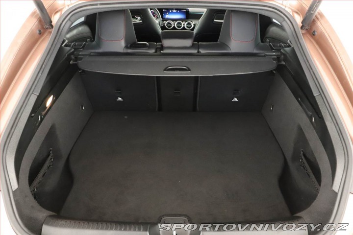 Mercedes-Benz CLA 250 e 2023