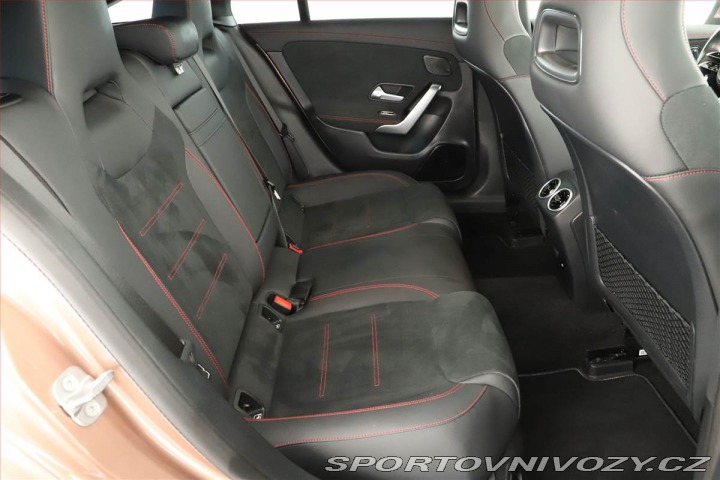 Mercedes-Benz CLA 250 e 2023