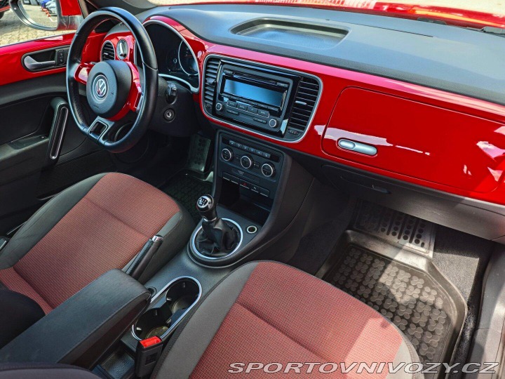 Volkswagen Beetle 1.2 TSI Design REZERVACE 2012