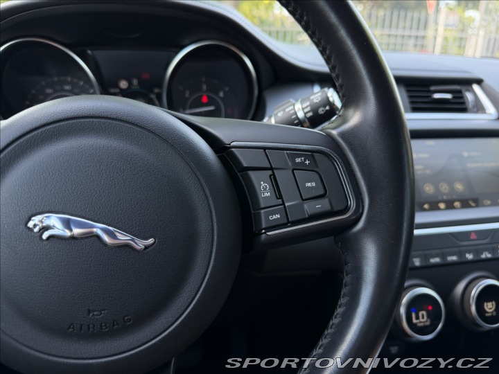 Jaguar E-Pace 2.0 D180 První majitel ČR 2018