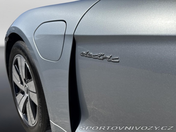 Porsche Taycan Sport Turismo 2023