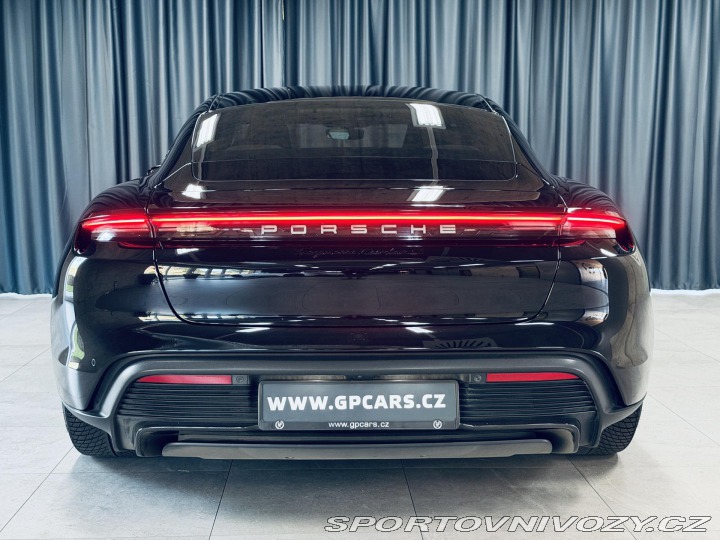 Porsche Taycan Turbo S*KERAMIKY*CARBON*B 2020