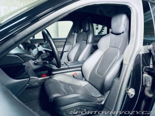 Porsche Taycan Turbo S*KERAMIKY*CARBON*B 2020
