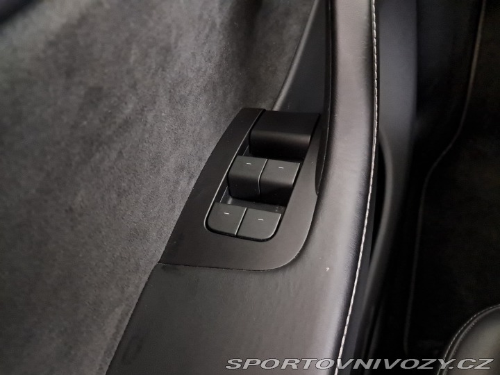 Tesla Model Y Long Range AWD 79kWh 2023