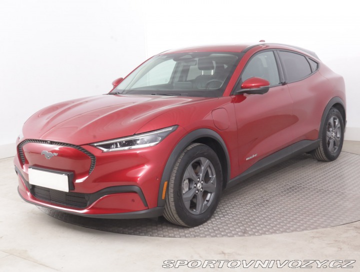 Ford Mustang Mach-E Standard Range RW 2021