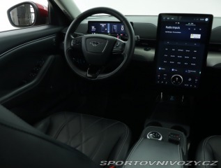 Ford Mustang Mach-E Standard Range RW 2021