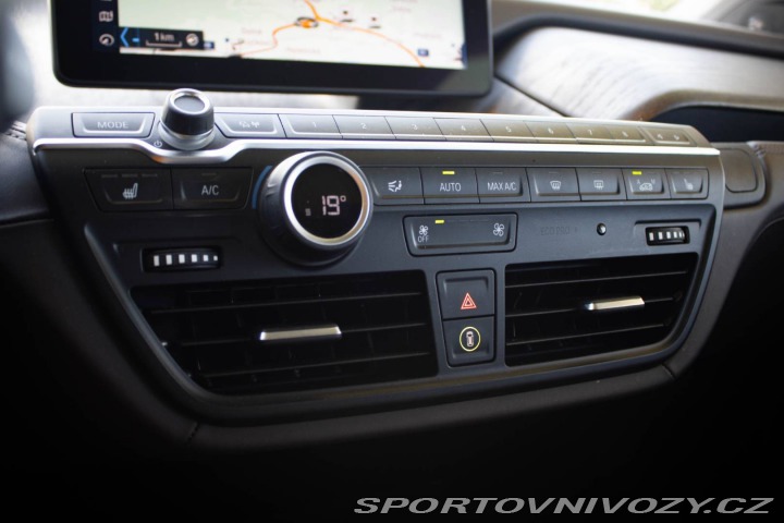 BMW i3 120 Ah / V ZÁRUKE / AJ N 2019