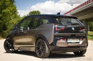 BMW i3 120 Ah / V ZÁRUKE / AJ N 2019