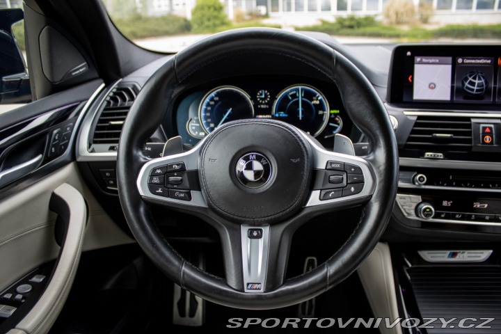 BMW X4 M40i A/T, 260kW, A8 / AJ 2018
