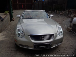 Lexus SC SC 430 2002