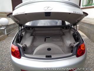 Lexus SC SC 430 2002
