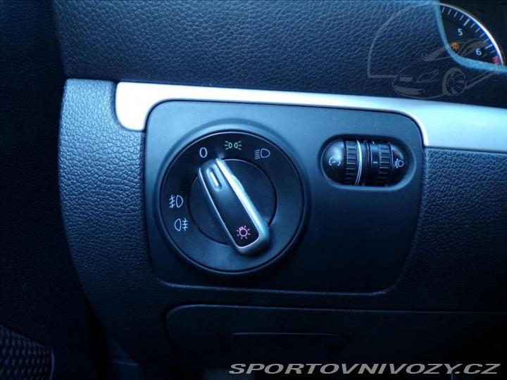 Volkswagen Scirocco 1,4 TSI SPORT 2009