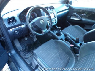 Volkswagen Scirocco 1,4 TSI SPORT 2009