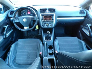 Volkswagen Scirocco 1,4 TSI SPORT 2009