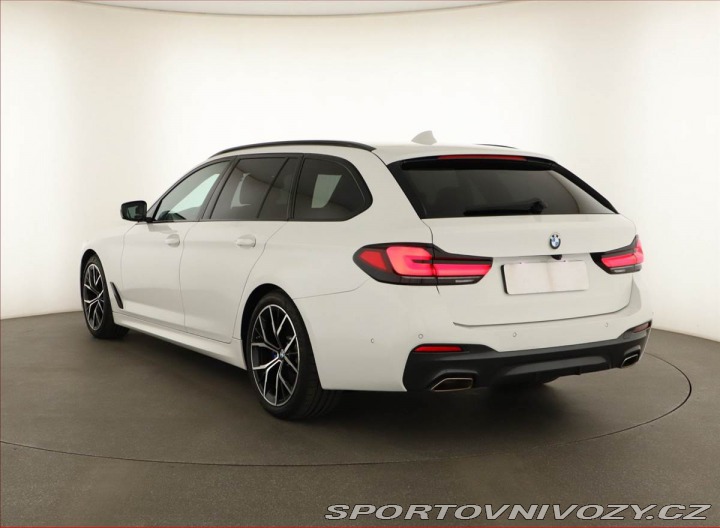 BMW 5 540i xDrive 2021