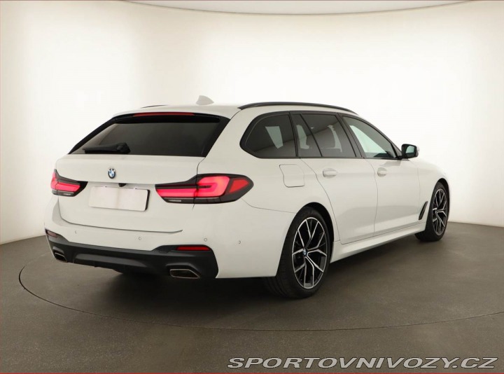 BMW 5 540i xDrive 2021