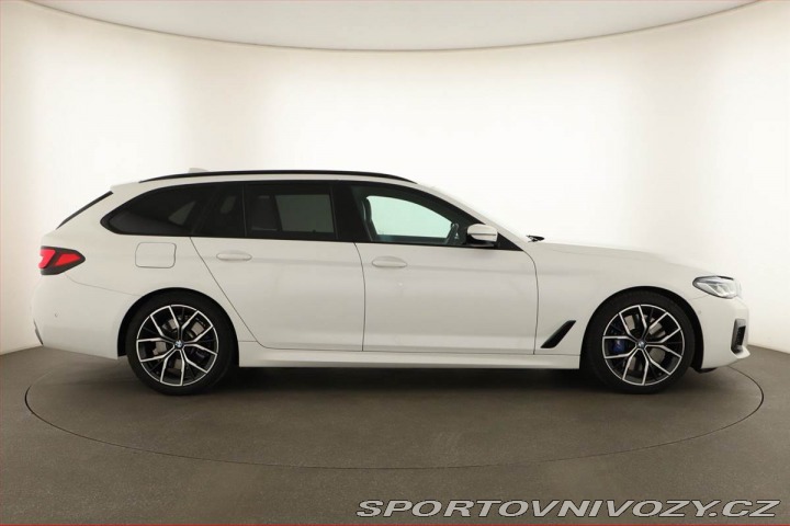 BMW 5 540i xDrive 2021