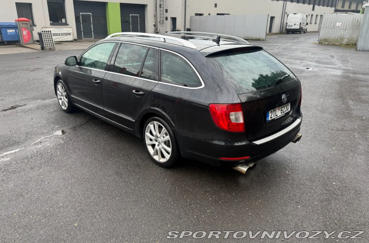 Škoda Superb 3.6 FSi VR6 2010