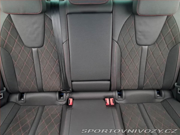 Škoda Octavia RS RS 2.0 TSI 2025