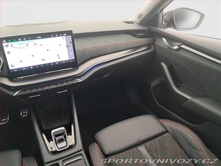 Škoda Octavia RS RS 2.0 TSI 2025