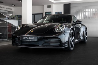 Porsche 911 (992.2) Carrera Pano/Bose