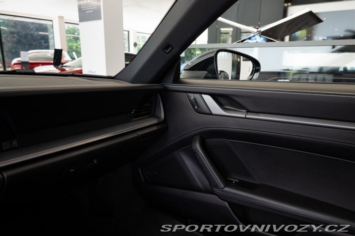 Porsche 911 (992.2) Carrera Pano/Bose 2025