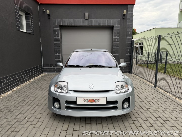 Renault Clio Sport V6 Phase 1 2002