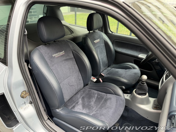 Renault Clio Sport V6 Phase 1 2002