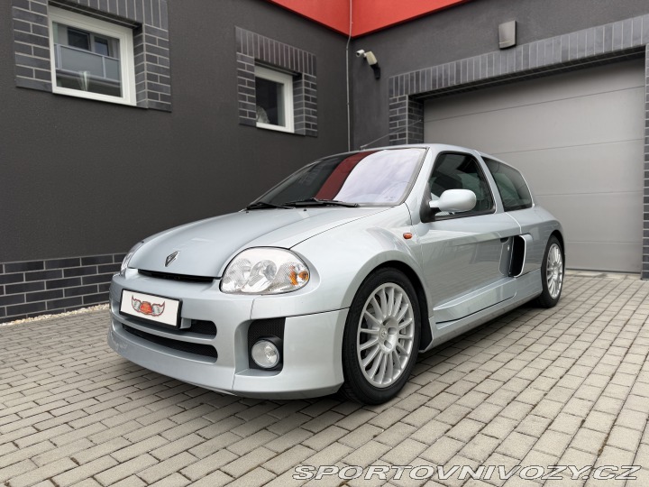 Renault Clio Sport V6 Phase 1 2002