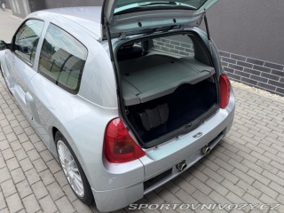 Renault Clio Sport V6 Phase 1 2002