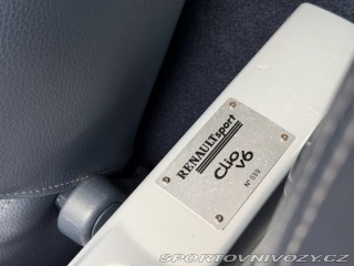 Renault Clio Sport V6 Phase 1 2002