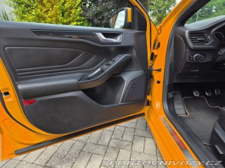 Ford Focus ST 2000