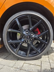 Ford Focus ST 2000