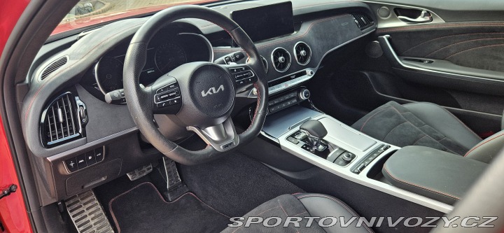 Kia Stinger GT 3.3 T-GDi 269kW AT8 2022