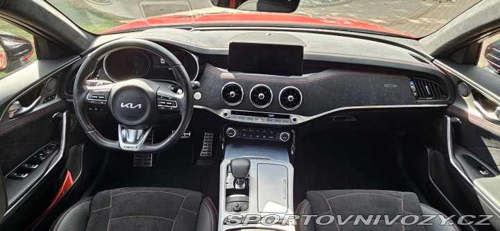 Kia Stinger GT 3.3 T-GDi 269kW AT8 2022