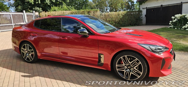Kia Stinger GT 3.3 T-GDi 269kW AT8 2022