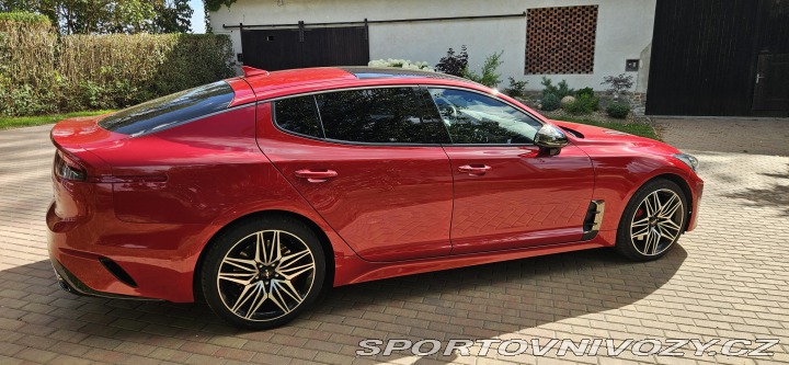Kia Stinger GT 3.3 T-GDi 269kW AT8 2022
