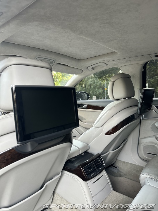 Audi S8 D4 2013