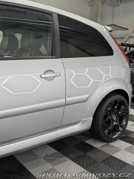 Ford Fiesta ST  2006