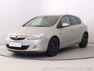 Opel Astra 1.6 T 2010