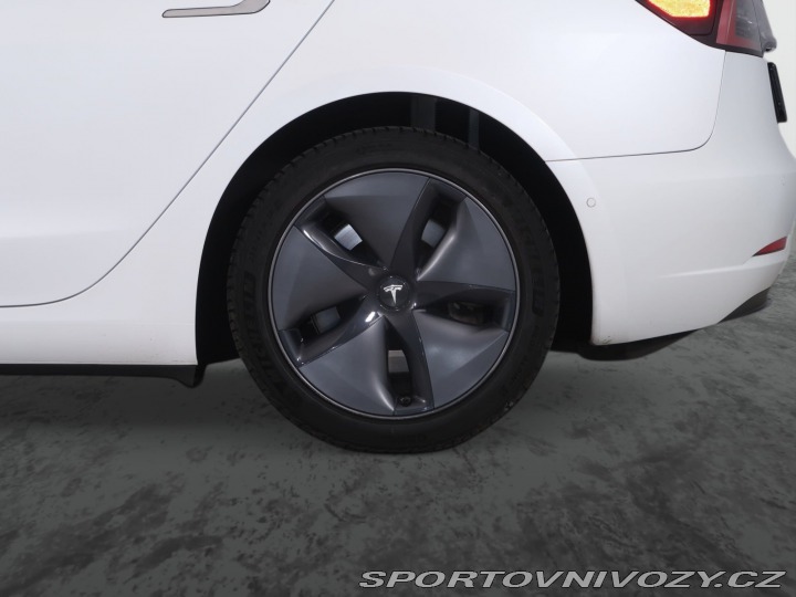 Tesla Model 3 Std Range Plus 52kWh 2020