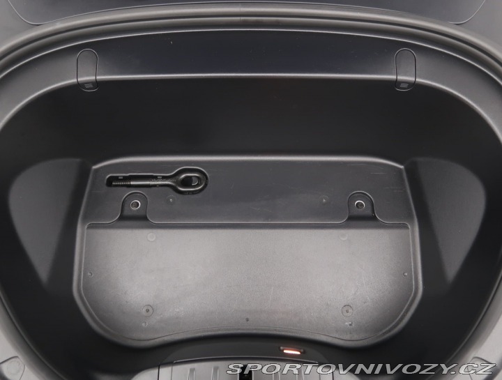 Tesla Model 3 Std Range Plus 52kWh 2019