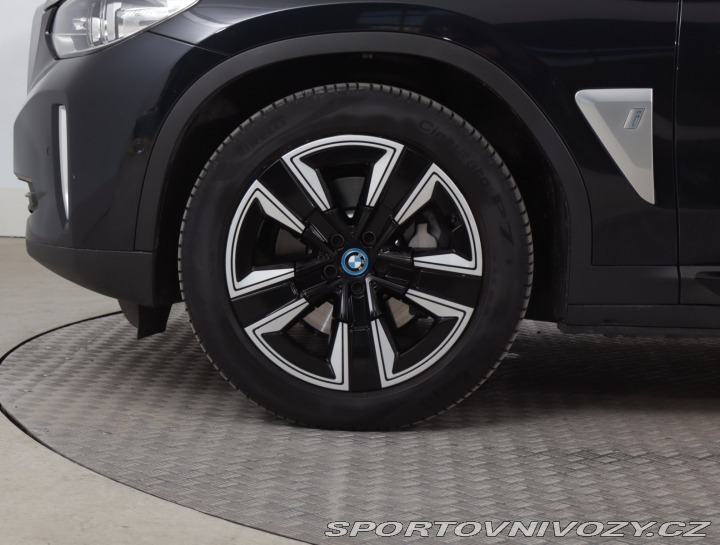 BMW iX3 80 kWh 2021