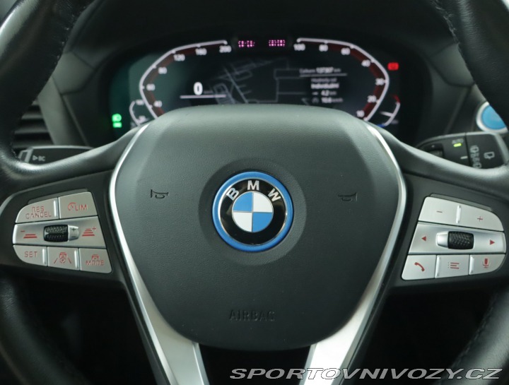 BMW iX3 80 kWh 2021