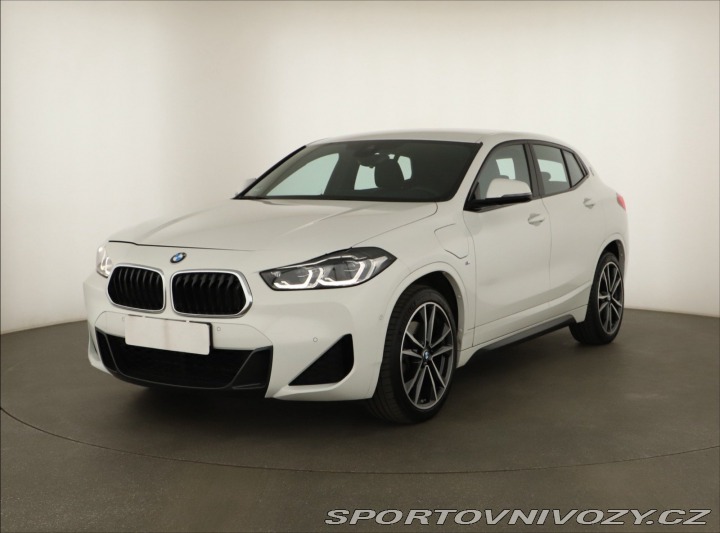 BMW X2 xDrive25e 2021