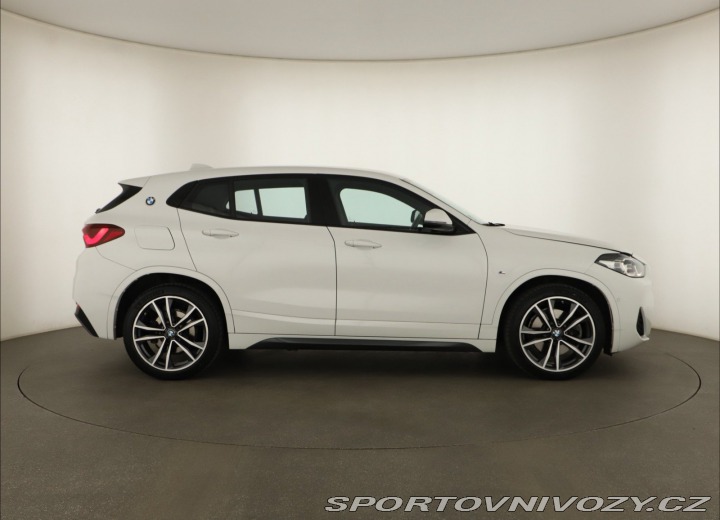 BMW X2 xDrive25e 2021